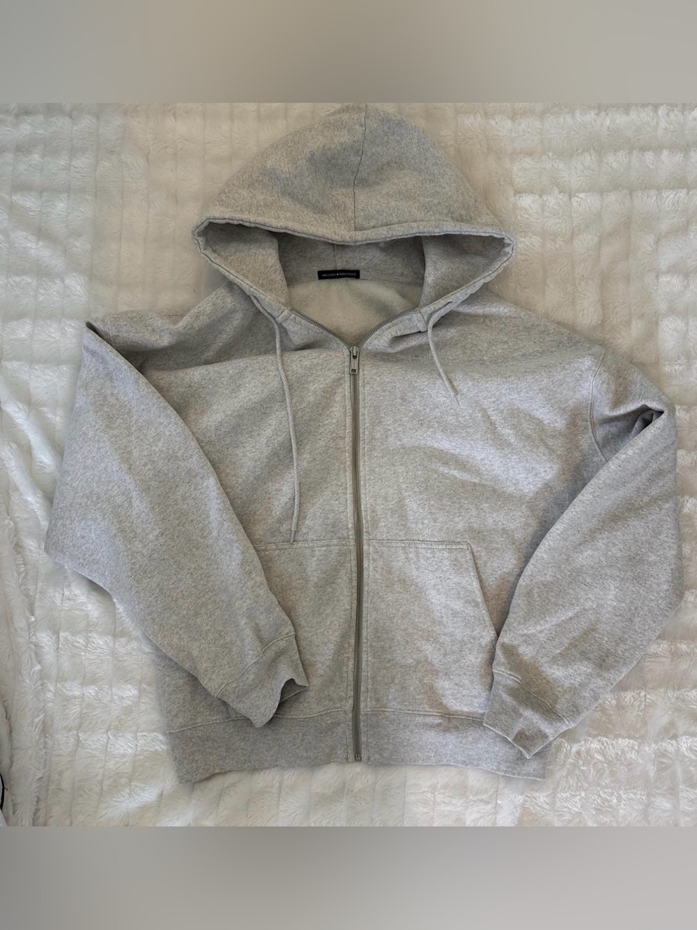 Brandy Melville zip up
